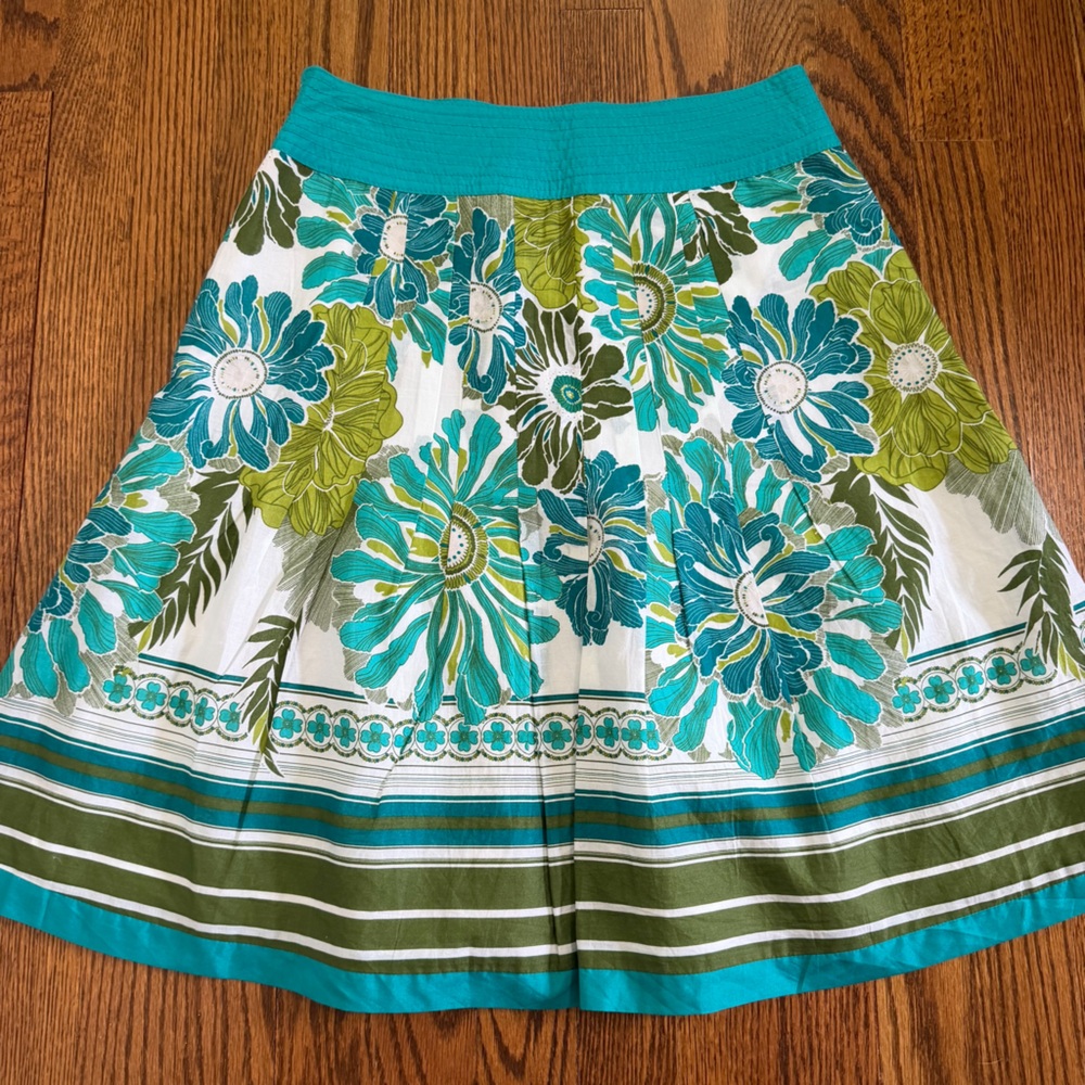 Ann Taylor Teal Green Mid Length Floral Print Skirt Size 0 - Picture 6 of 9